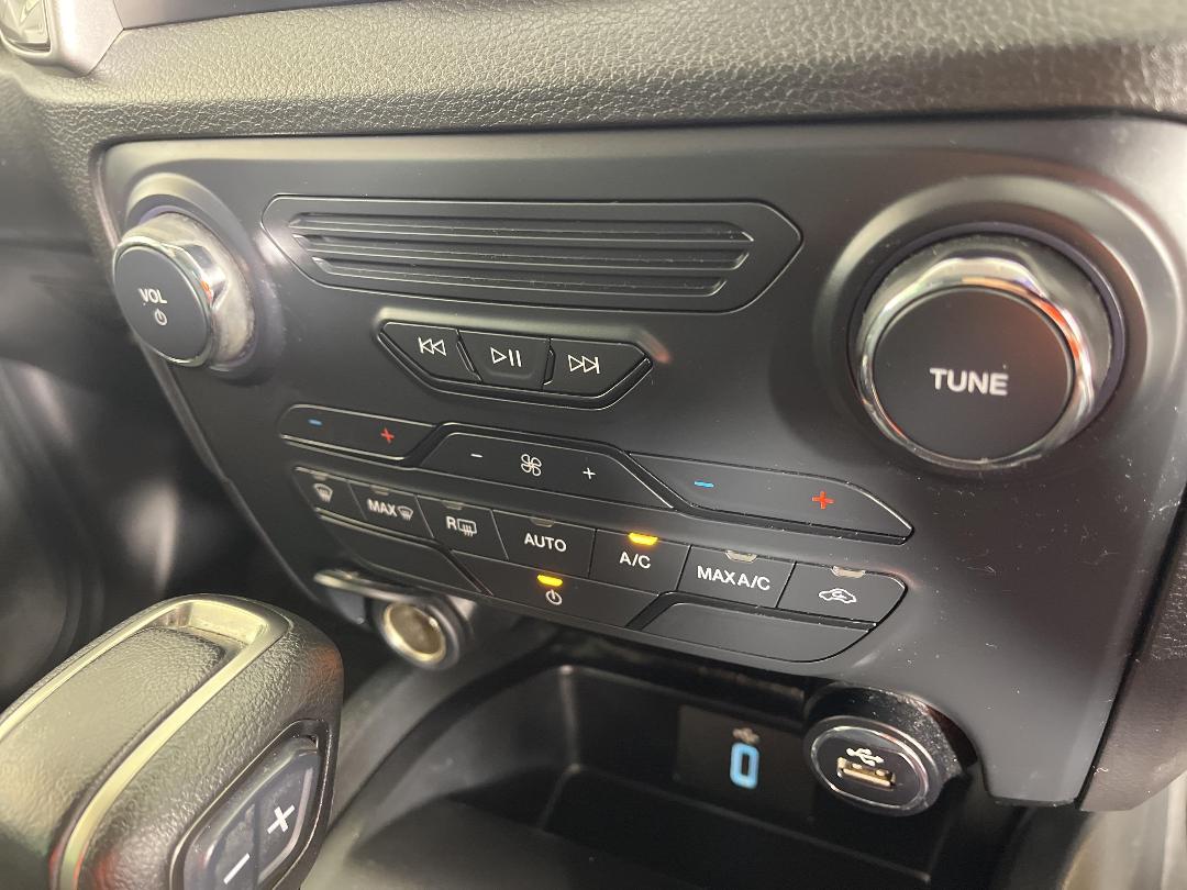 Photo '24' of Ford Ranger Photo '24' of Ford Ranger