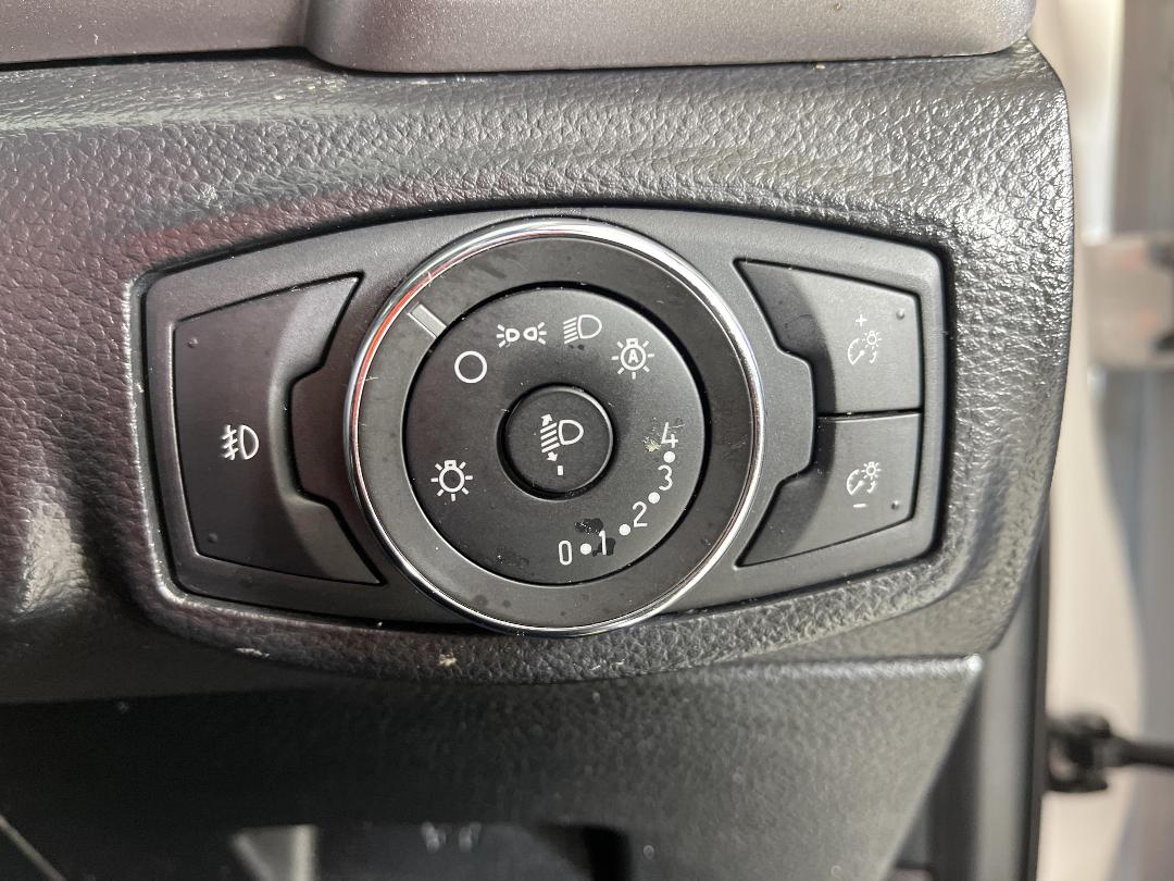 Photo '27' of Ford Ranger Photo '27' of Ford Ranger