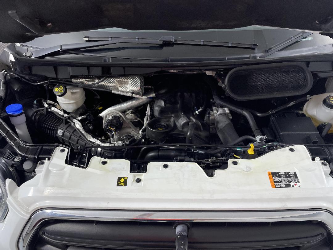 Photo '13' of Ford Transit