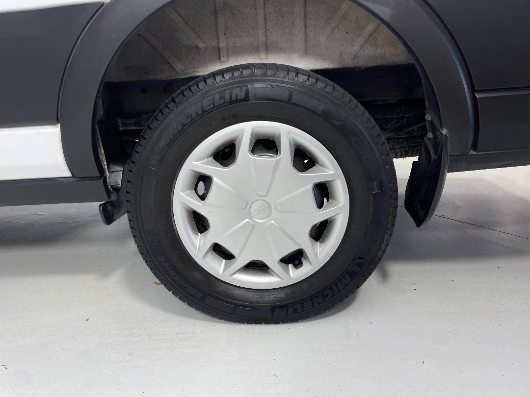 Photo '11' of Ford Transit