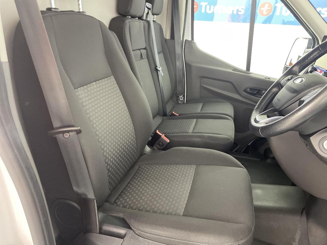 Photo '16' of Ford Transit