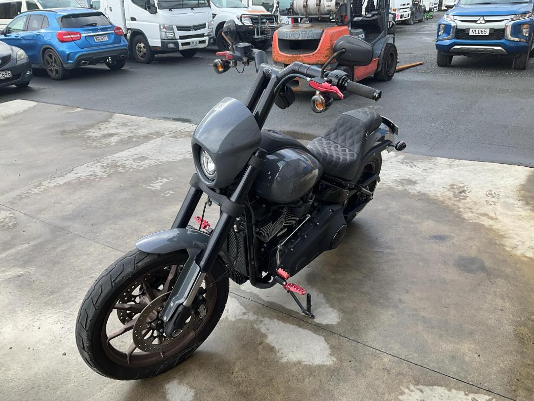 Photo '8' of Harley Davidson Softail 22 LOW RIDER S