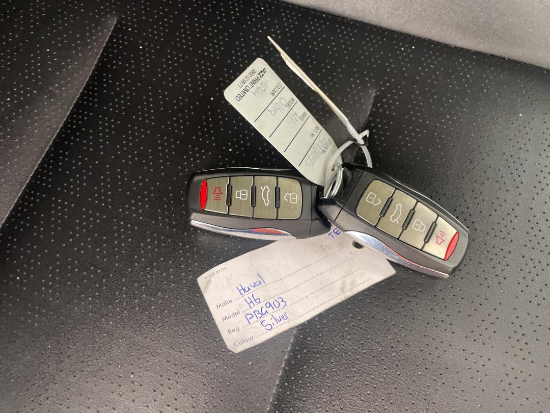 Photo '22' of Haval H6