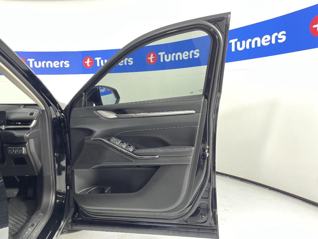 Photo '15' of Haval H6 Photo '15' of Haval H6