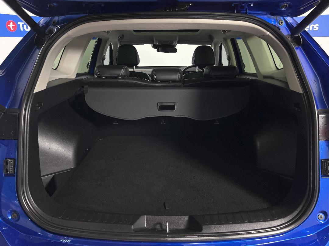 Photo '14' of Haval H6