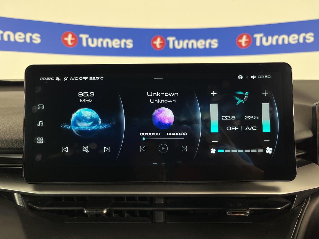 Photo '27' of Haval H6