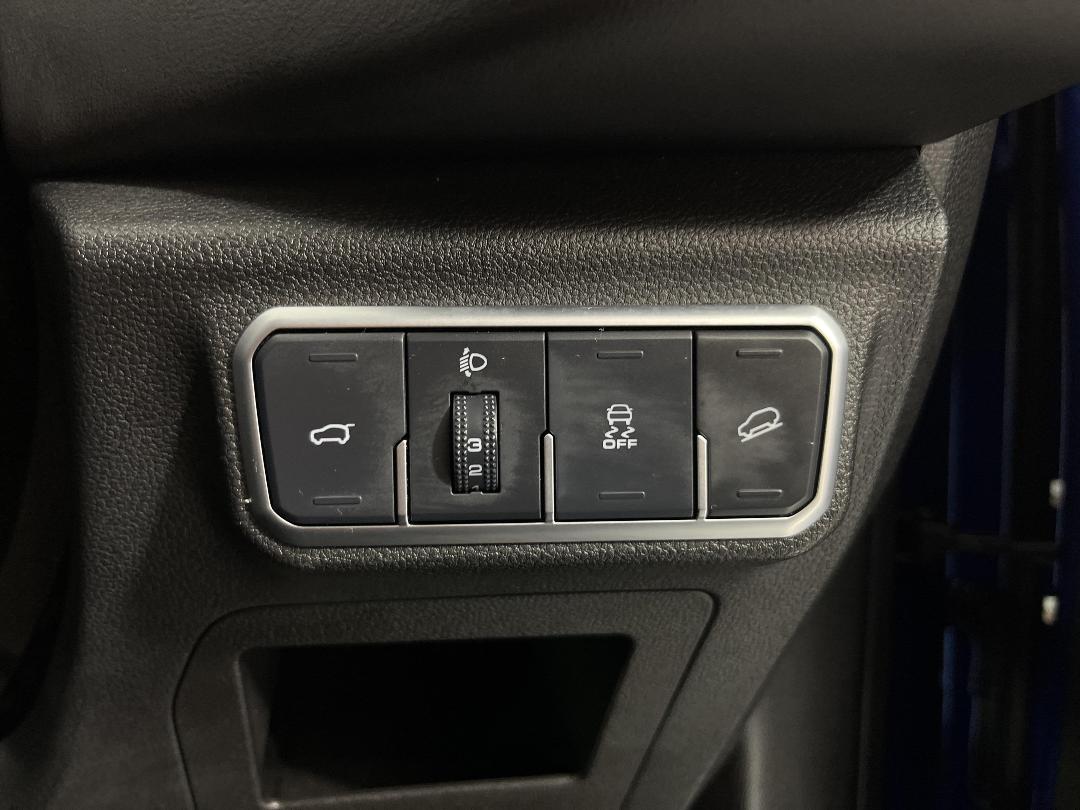 Photo '33' of Haval H6