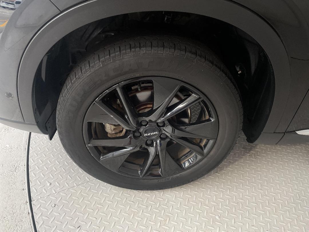 Photo '10' of Haval H6