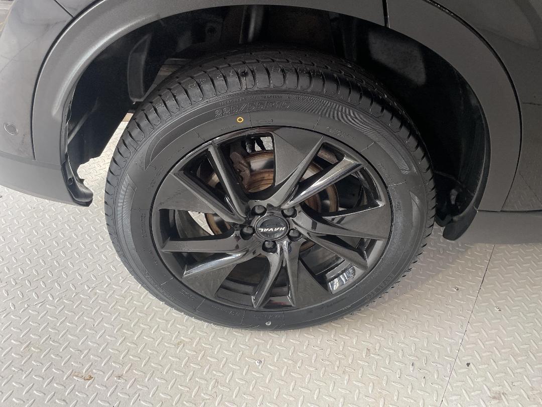 Photo '12' of Haval H6