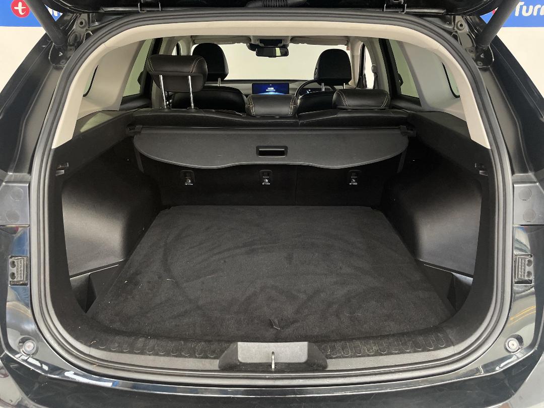 Photo '14' of Haval H6