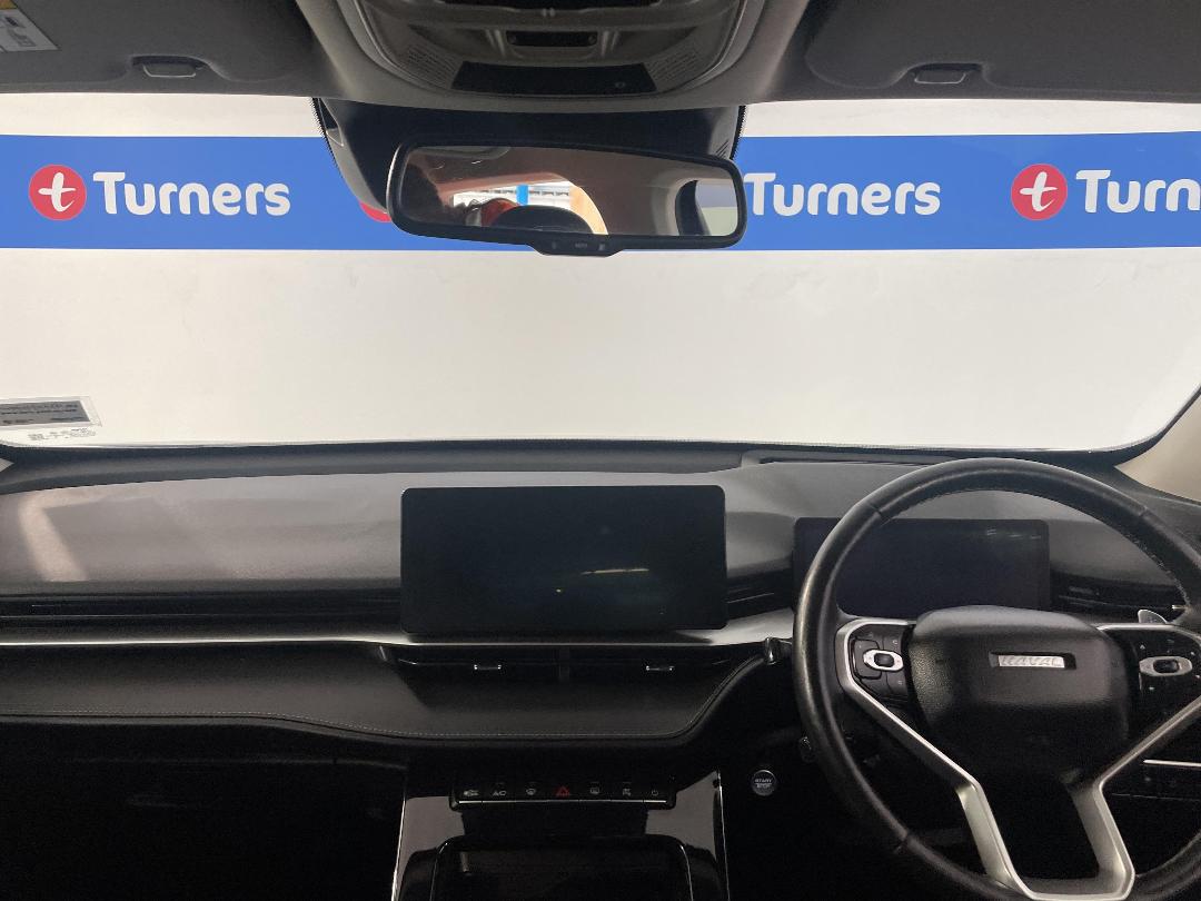 Photo '17' of Haval H6