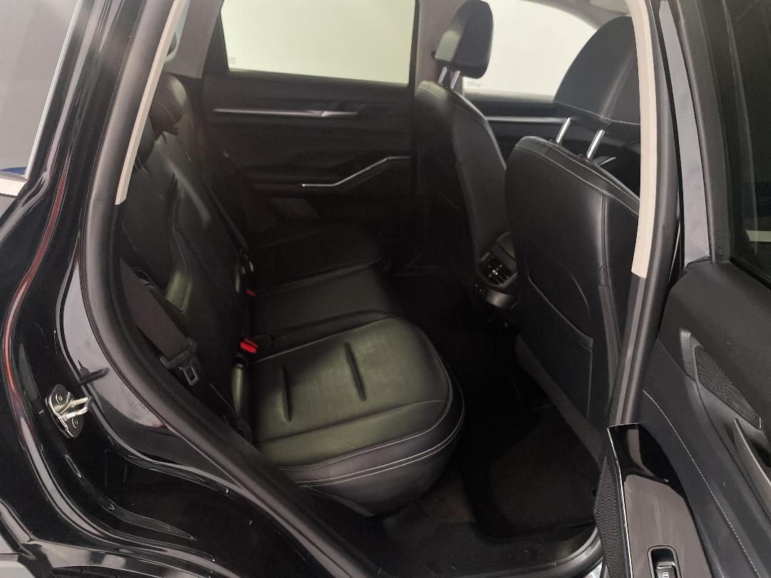 Photo '20' of Haval H6