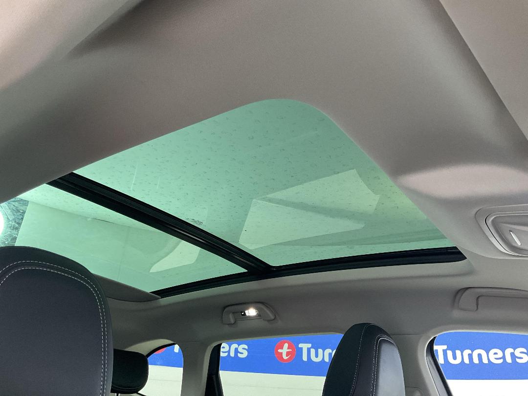 Photo '33' of Haval H6 Photo '33' of Haval H6