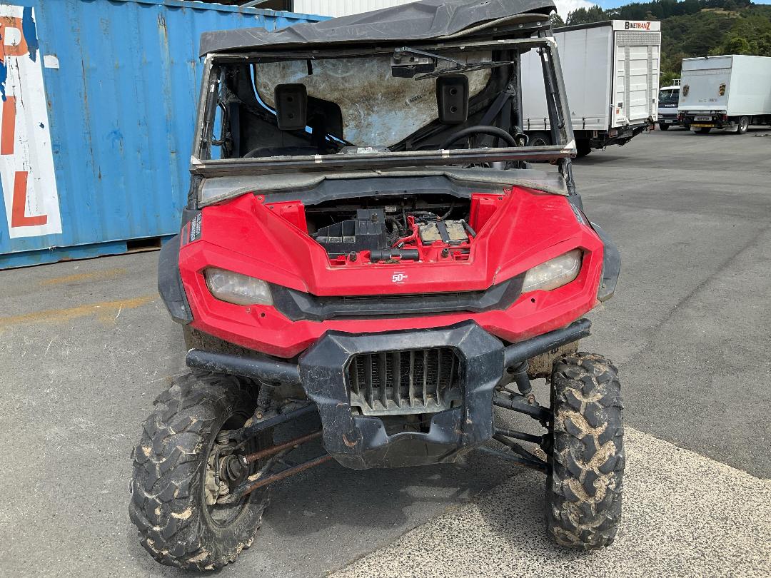 Photo '7' of Honda Pioneer 1000