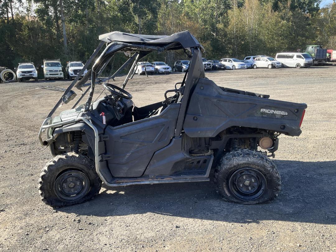 Photo '6' of Honda Pioneer 1000M3P Photo '6' of Honda Pioneer 1000M3P