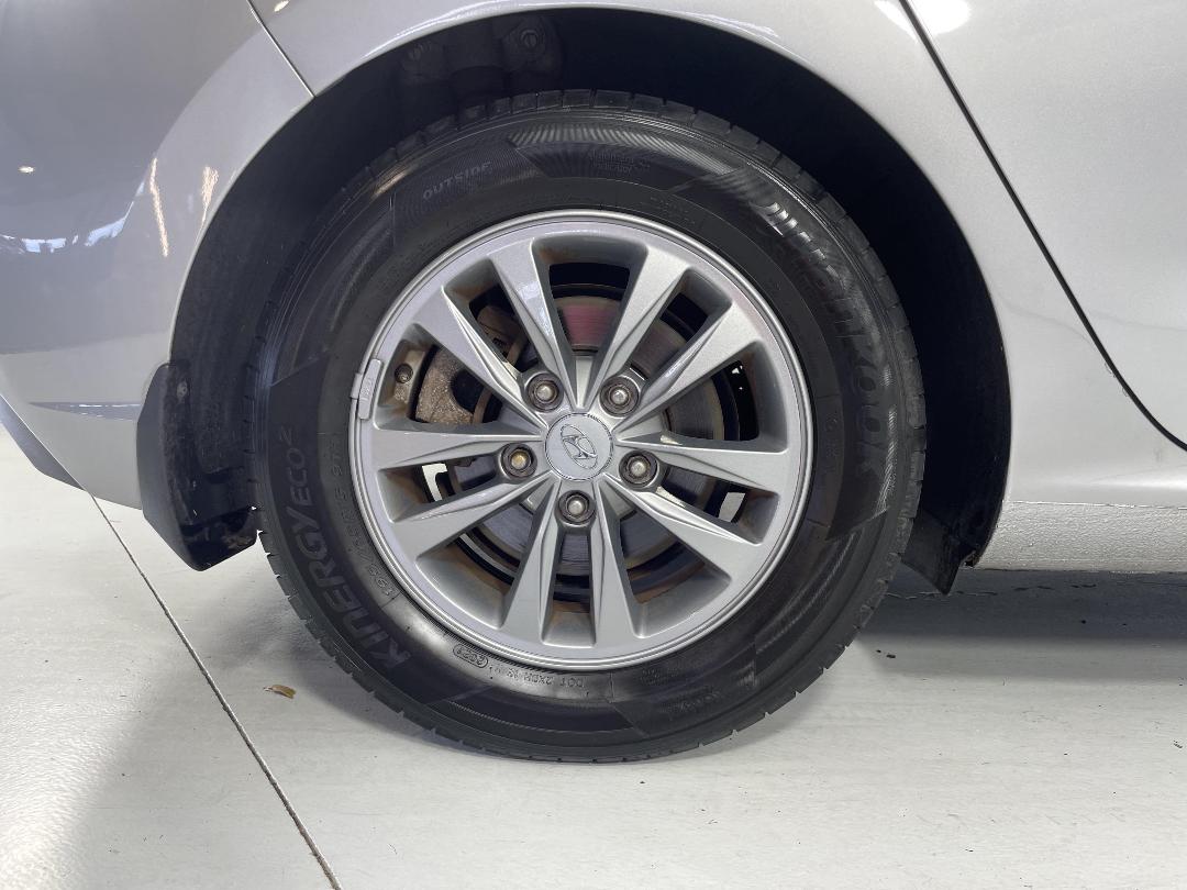 Photo '12' of Hyundai I30