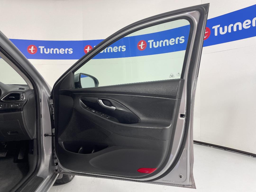 Photo '15' of Hyundai I30