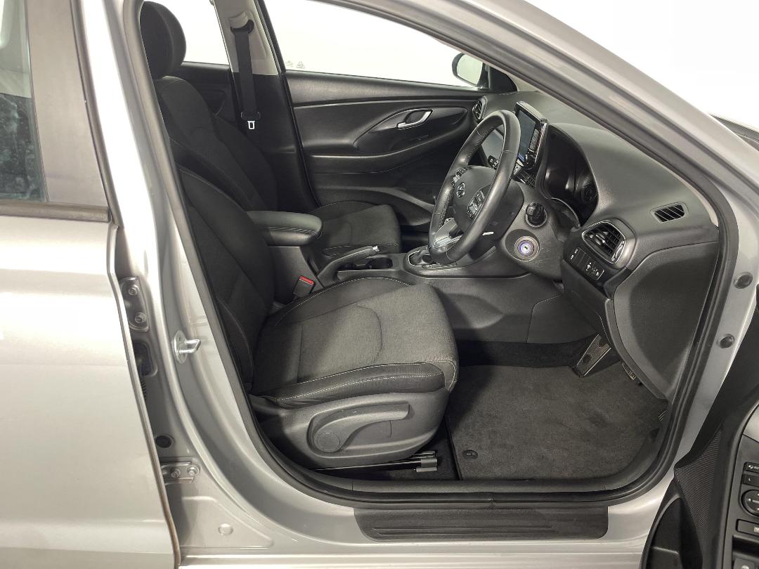 Photo '16' of Hyundai I30