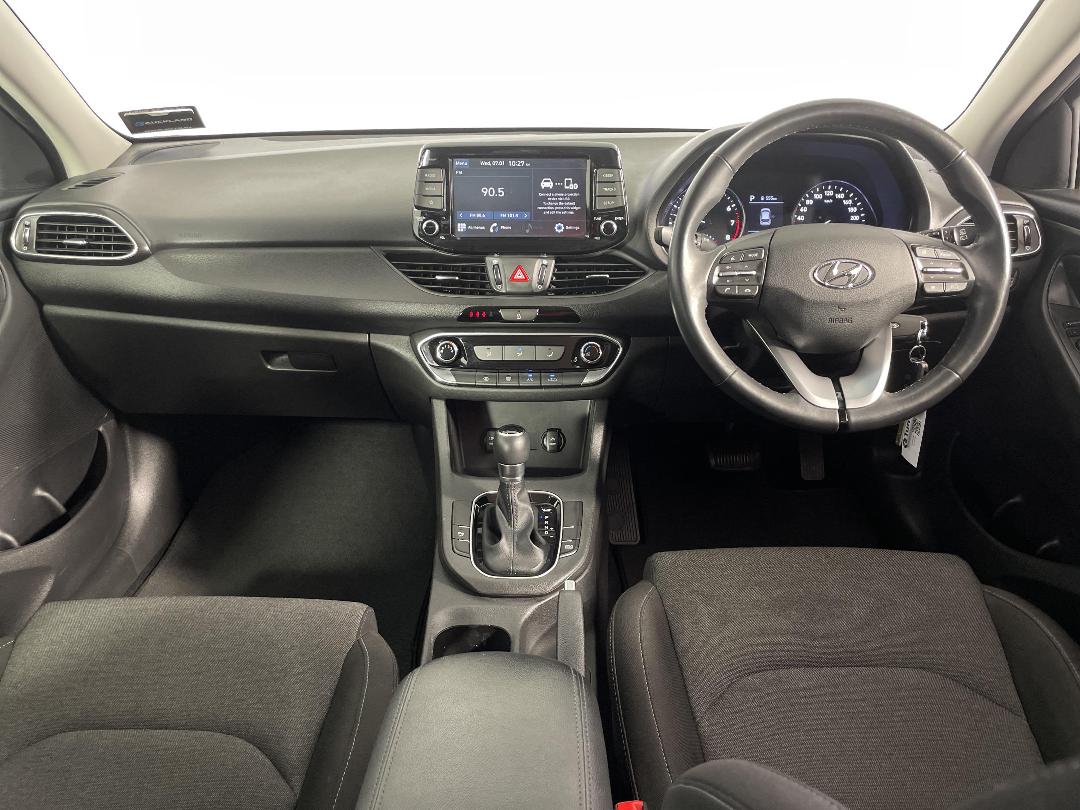 Photo '18' of Hyundai I30