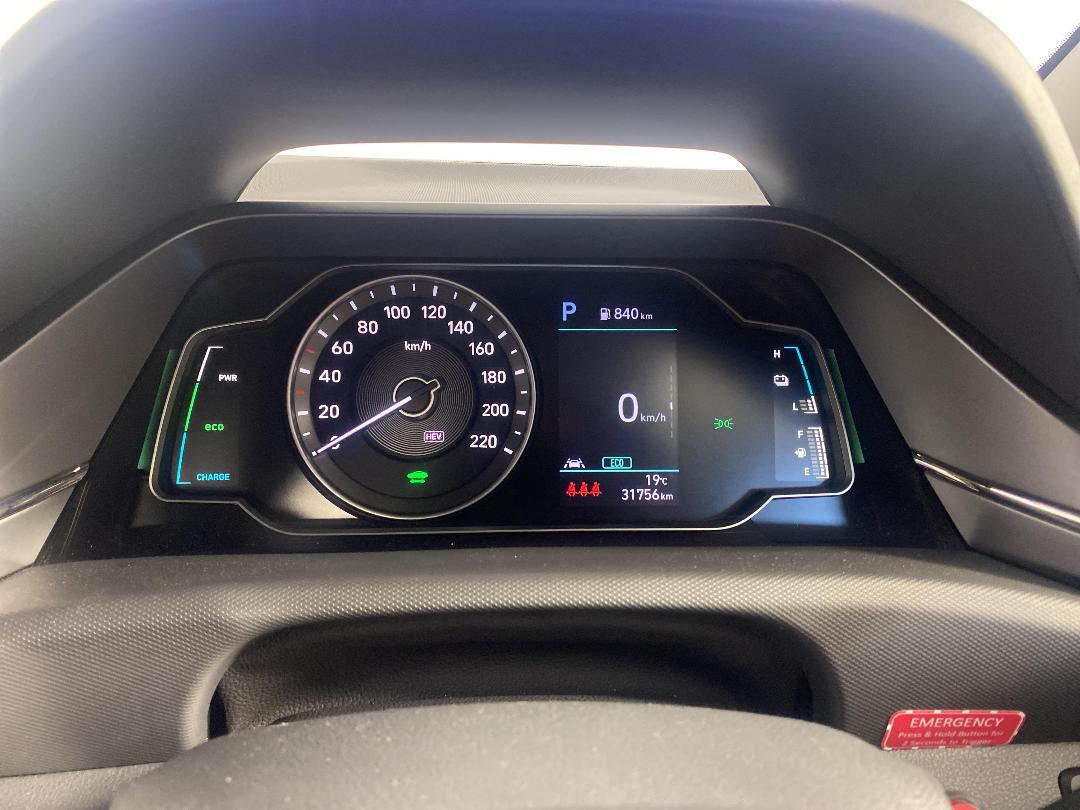 Photo '21' of Hyundai Ioniq Photo '21' of Hyundai Ioniq