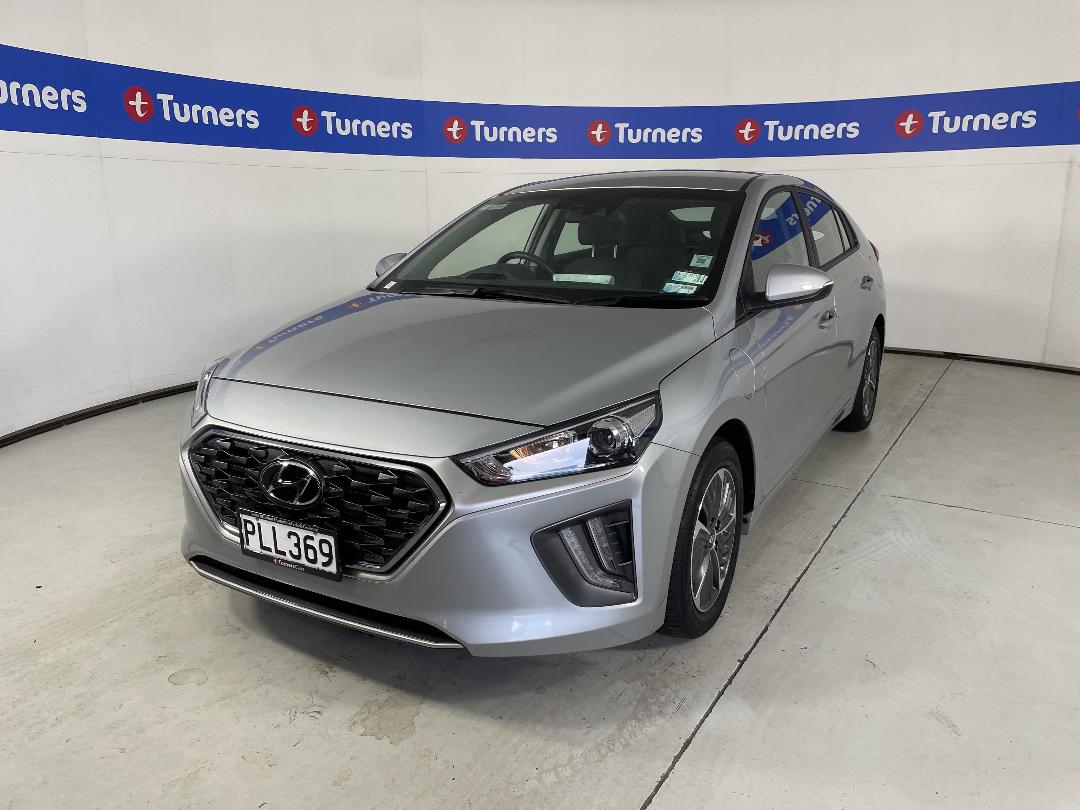 Photo '4' of Hyundai Ioniq Photo '4' of Hyundai Ioniq