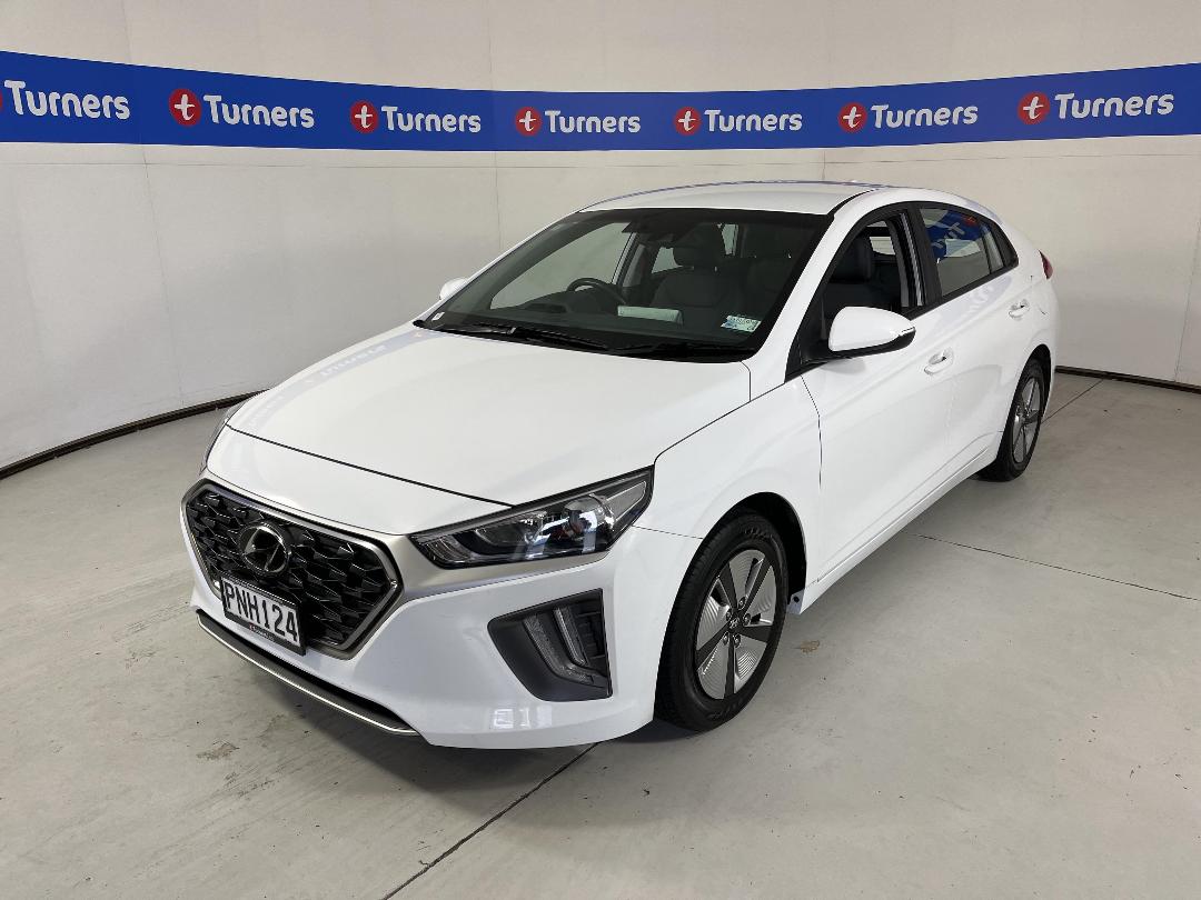 Photo '4' of Hyundai Ioniq Photo '4' of Hyundai Ioniq