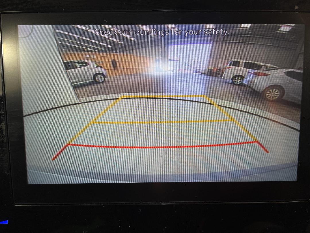 Photo '24' of Hyundai Ioniq Photo '24' of Hyundai Ioniq