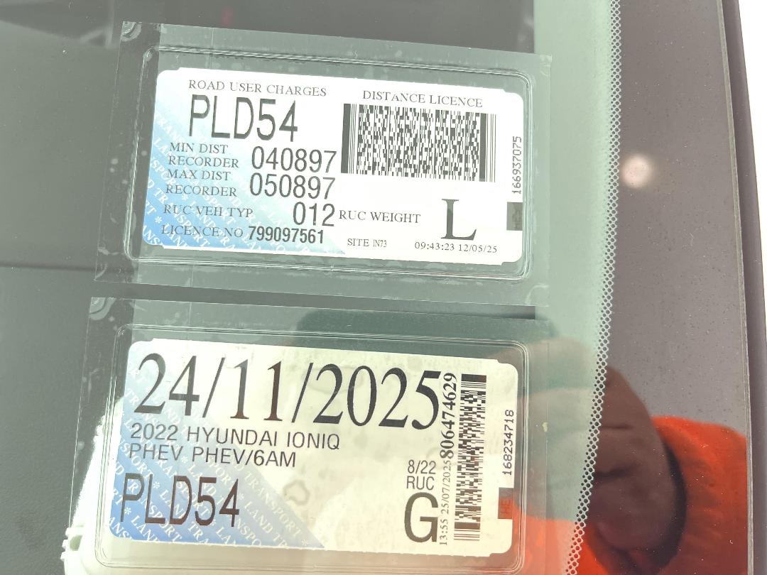 Photo '23' of Hyundai Ioniq Photo '23' of Hyundai Ioniq