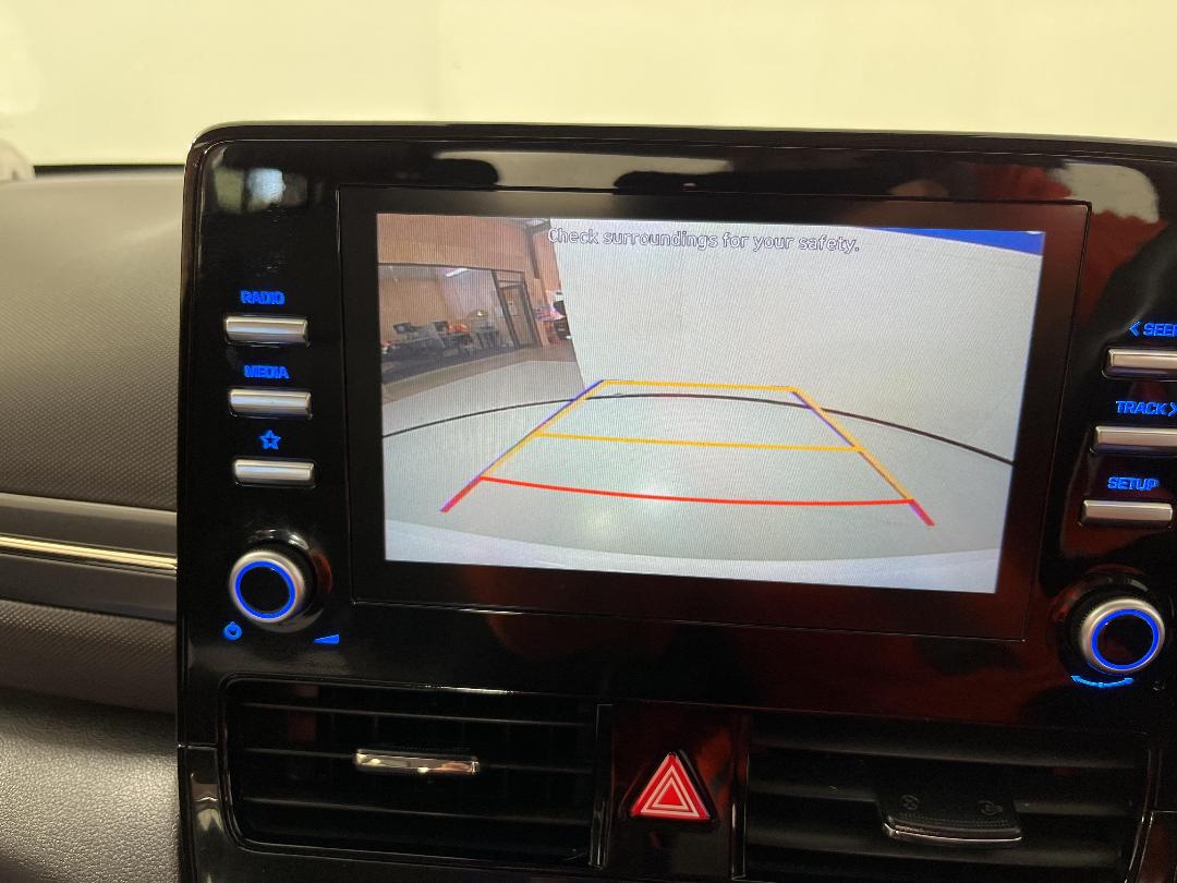 Photo '28' of Hyundai Ioniq Photo '28' of Hyundai Ioniq