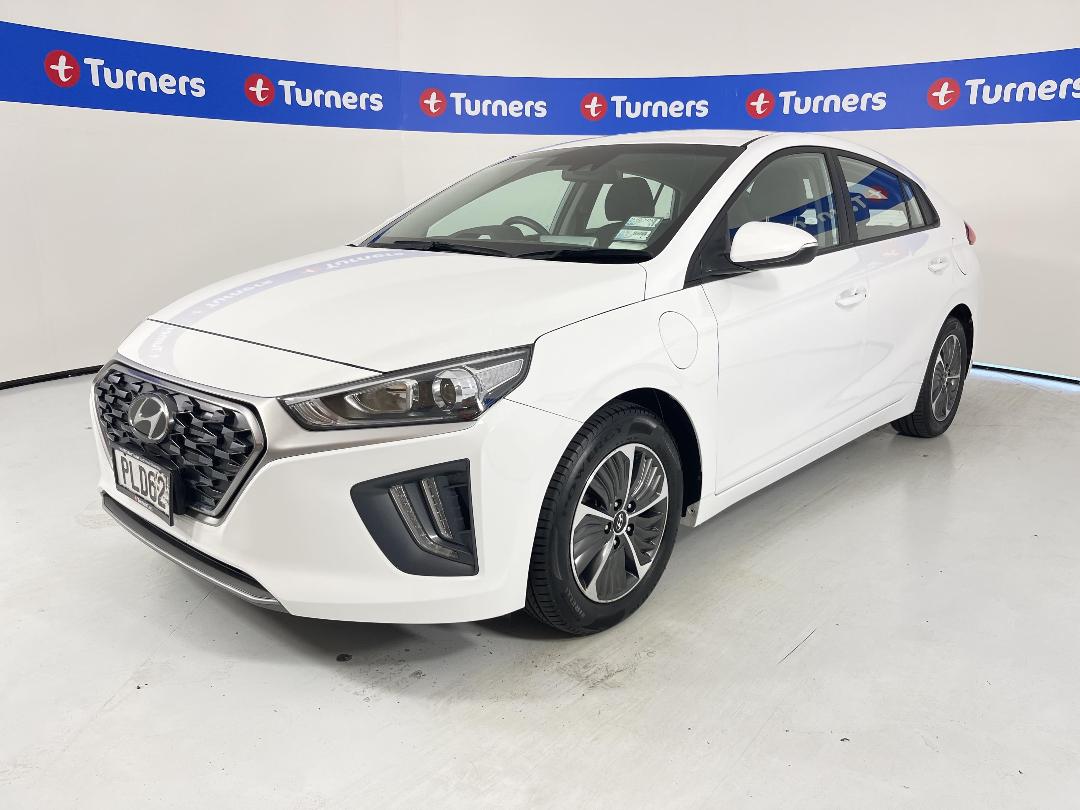 Photo '4' of Hyundai Ioniq Photo '4' of Hyundai Ioniq
