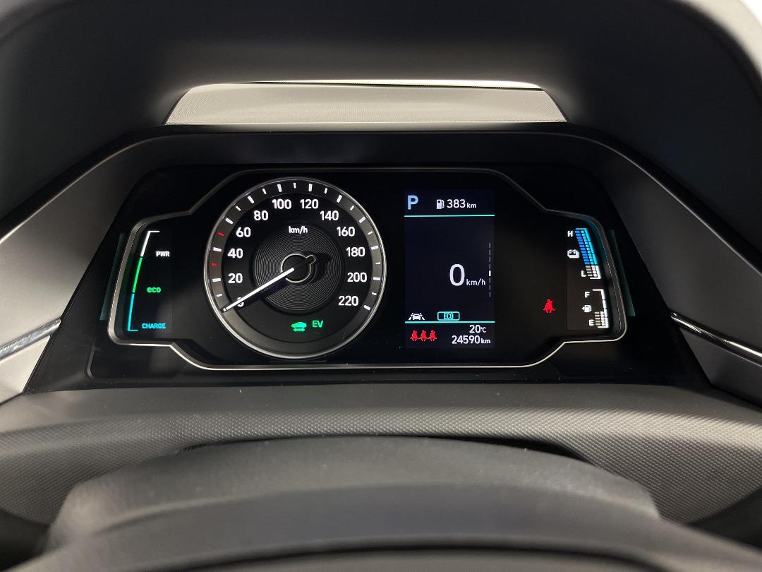 Photo '21' of Hyundai Ioniq Photo '21' of Hyundai Ioniq