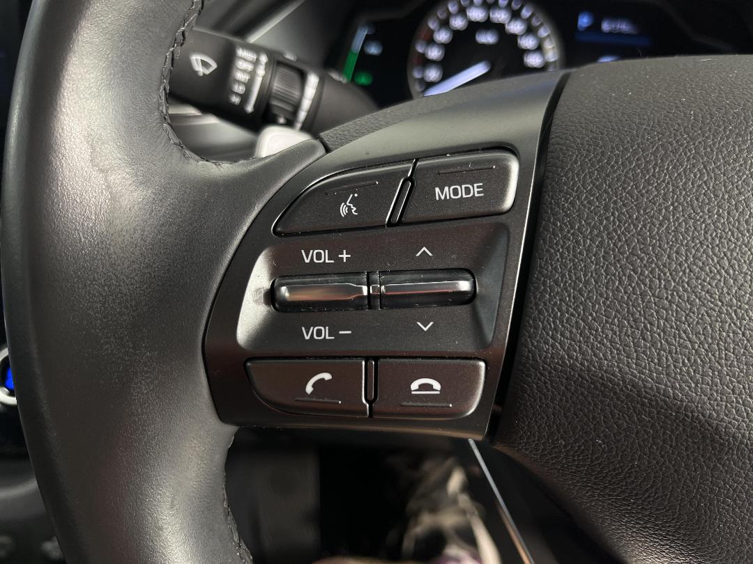 Photo '24' of Hyundai Ioniq Photo '24' of Hyundai Ioniq