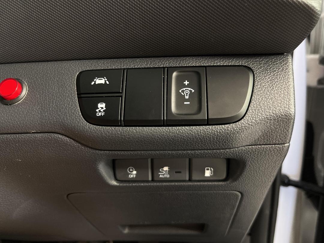 Photo '31' of Hyundai Ioniq Photo '31' of Hyundai Ioniq