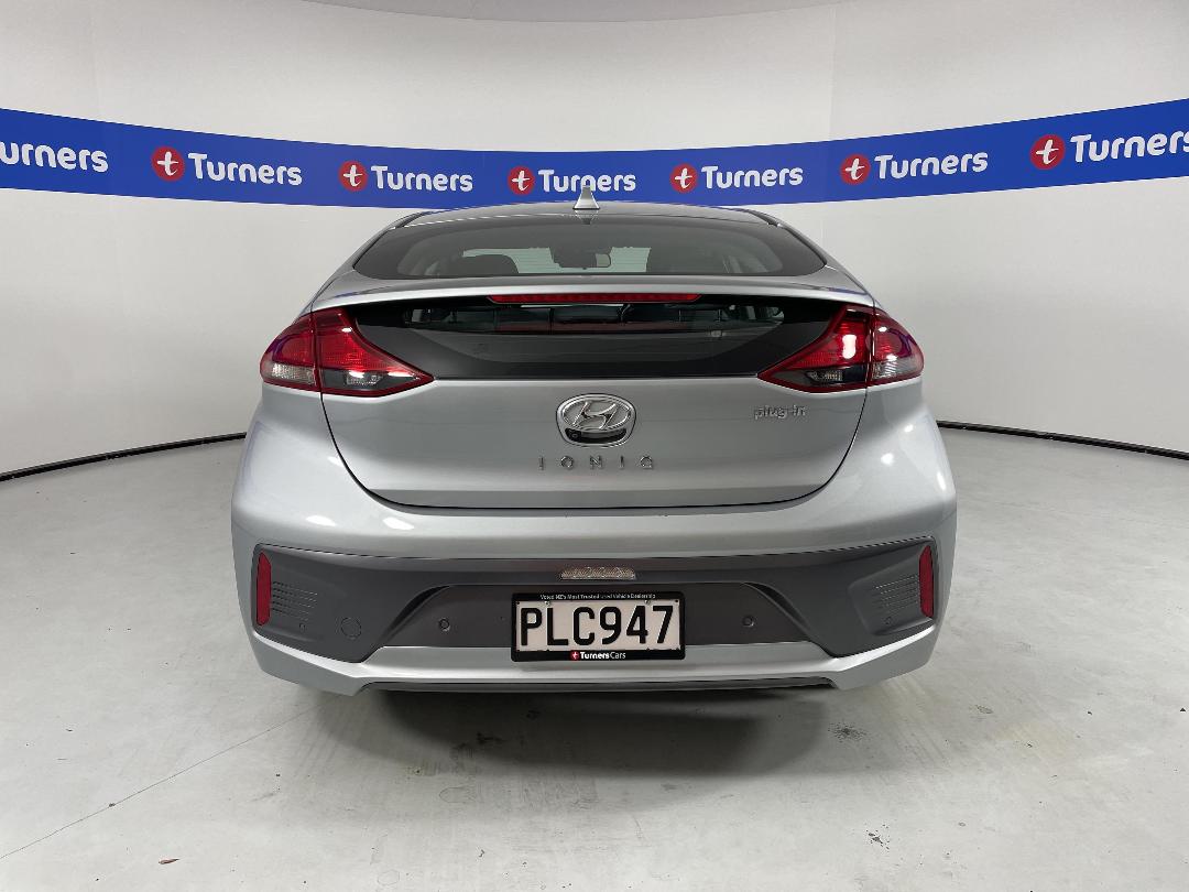 Photo '6' of Hyundai Ioniq