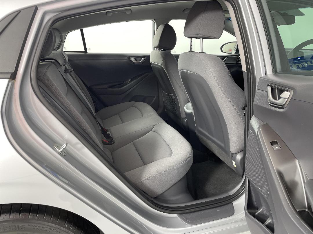 Photo '20' of Hyundai Ioniq