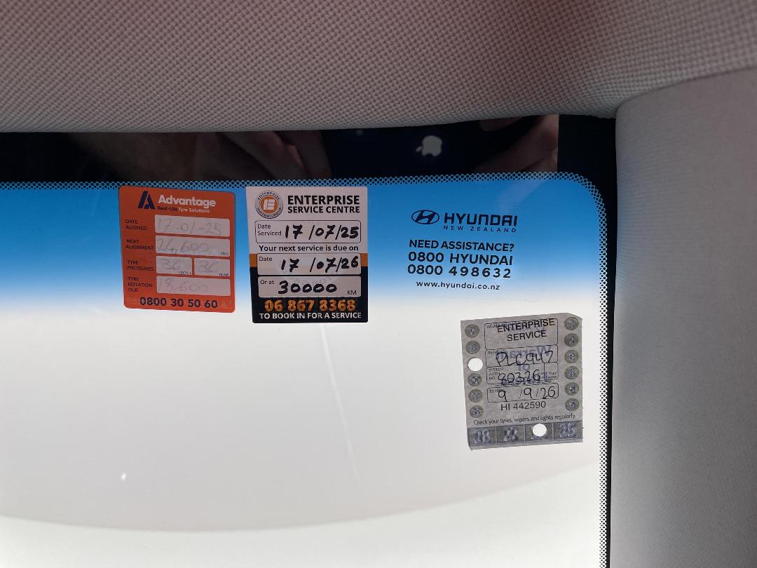 Photo '25' of Hyundai Ioniq