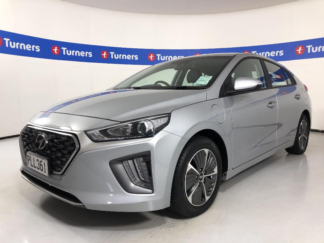 Photo '4' of Hyundai Ioniq Photo '4' of Hyundai Ioniq