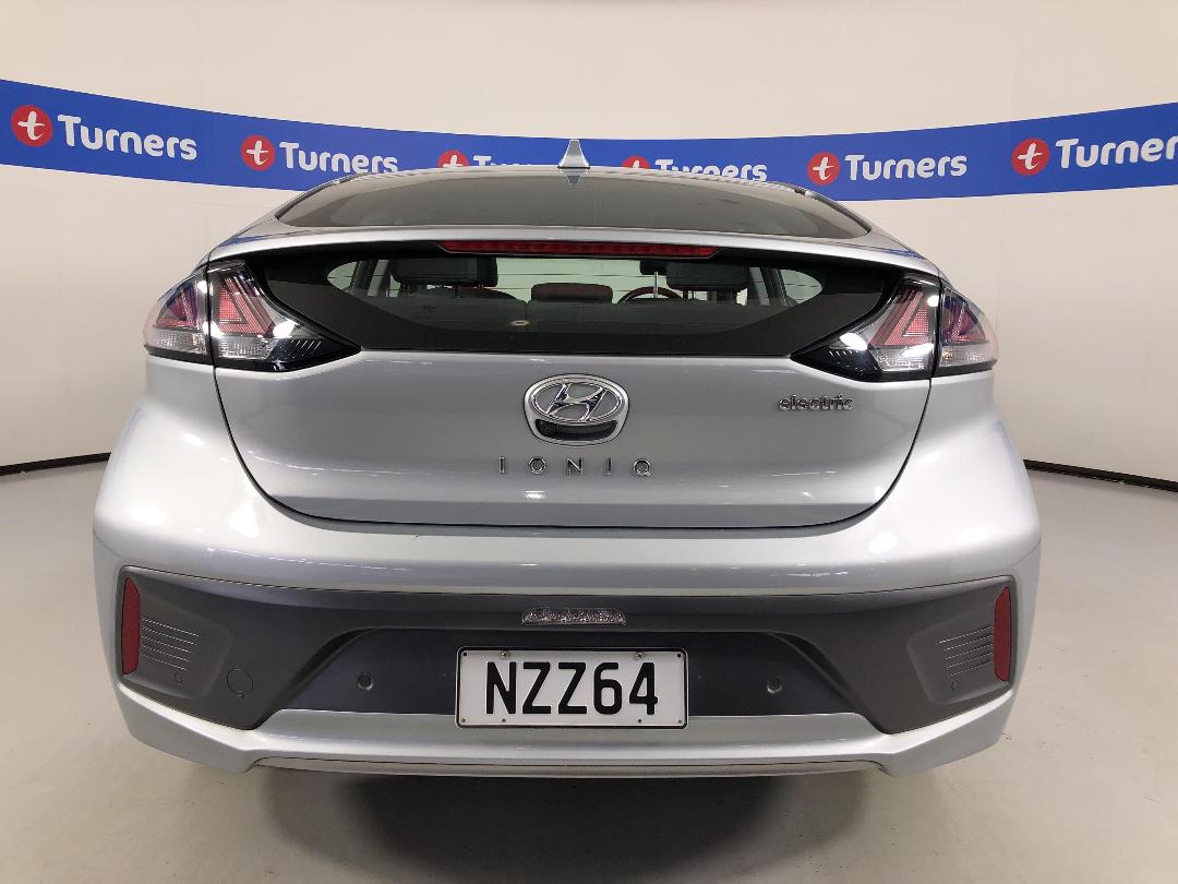 Photo '6' of Hyundai Ioniq