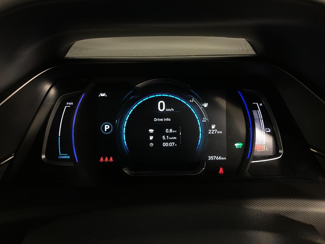 Photo '21' of Hyundai Ioniq