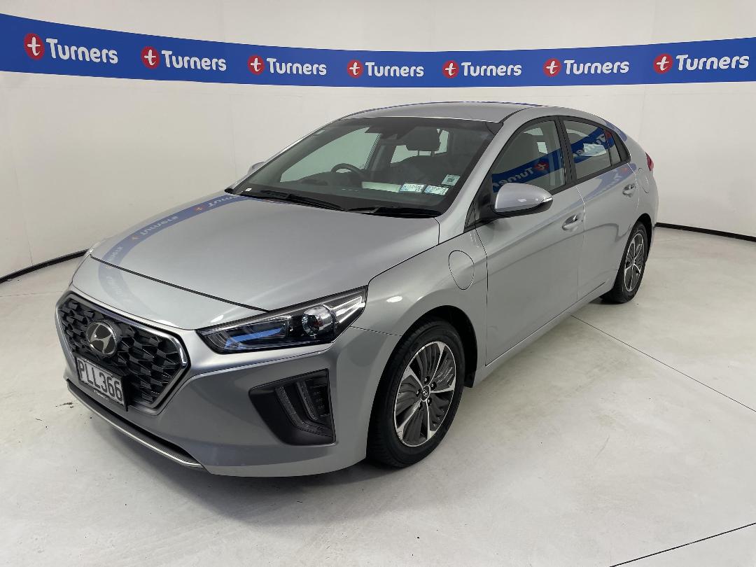 Photo '4' of Hyundai Ioniq Photo '4' of Hyundai Ioniq