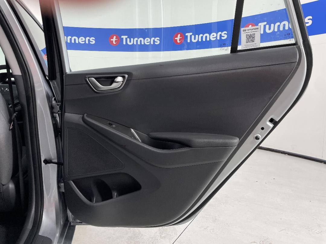 Photo '19' of Hyundai Ioniq