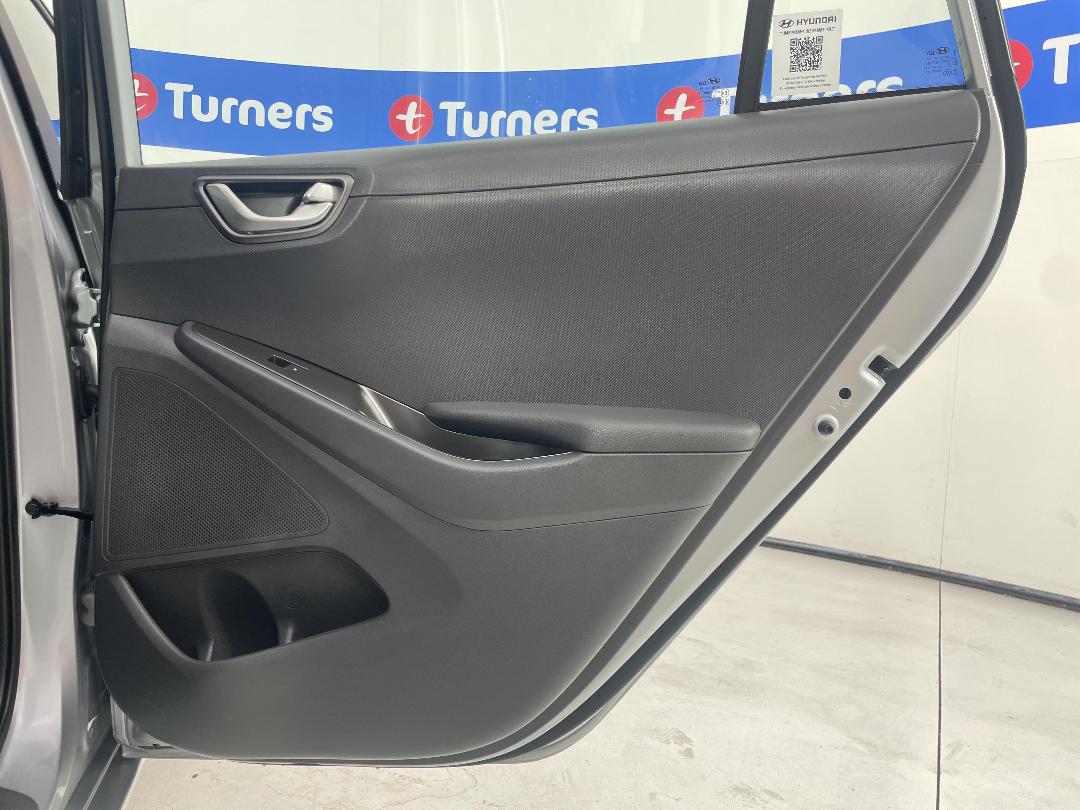 Photo '19' of Hyundai Ioniq