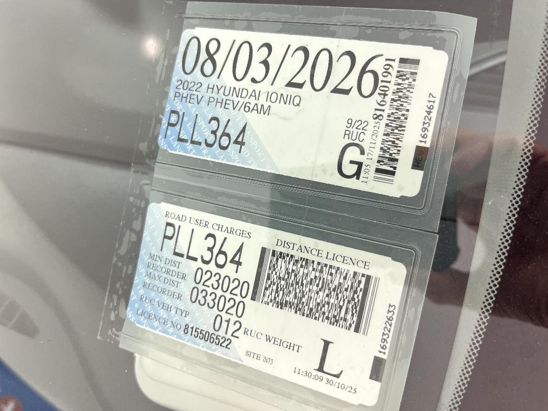 Photo '24' of Hyundai Ioniq Photo '24' of Hyundai Ioniq