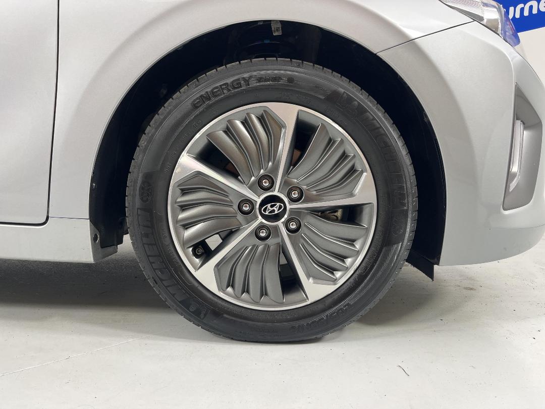 Photo '9' of Hyundai Ioniq