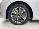 Thumbnail '10' of Hyundai Ioniq