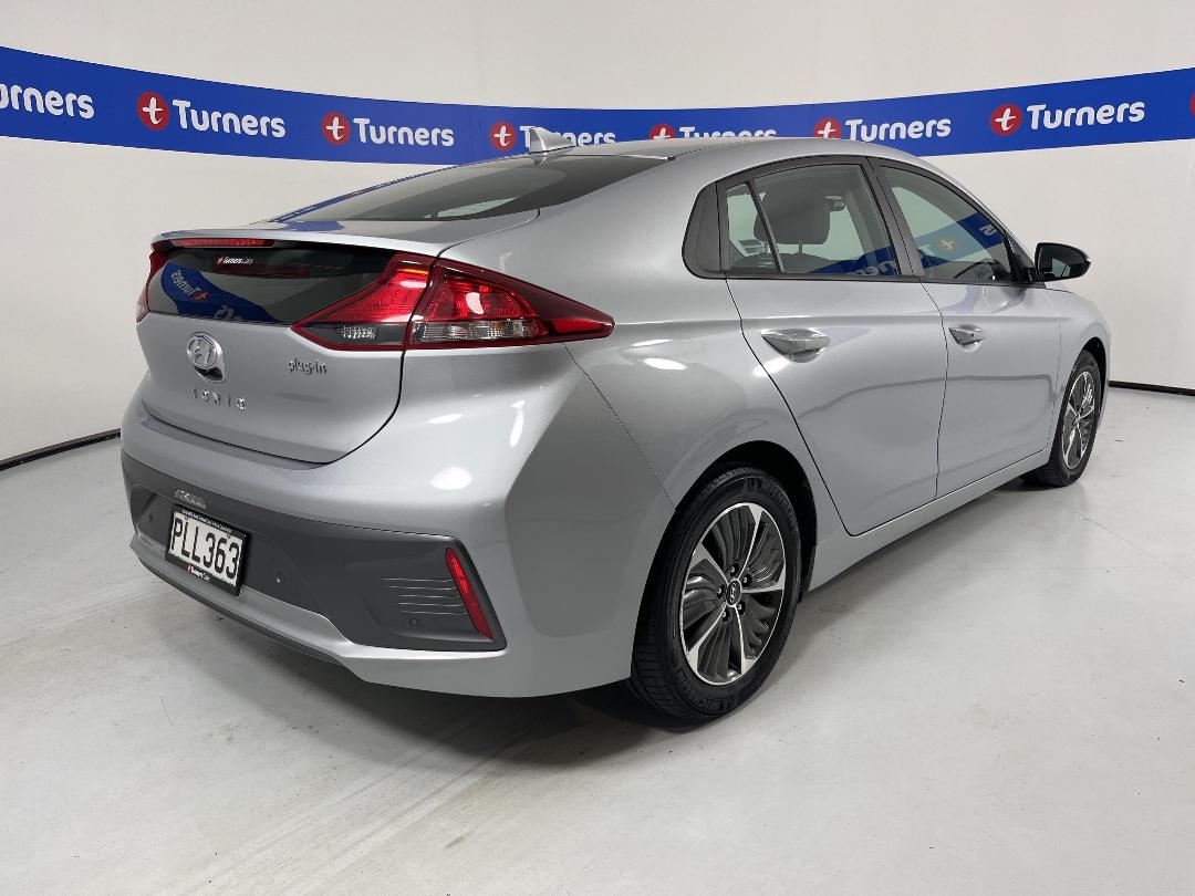 Photo '7' of Hyundai Ioniq