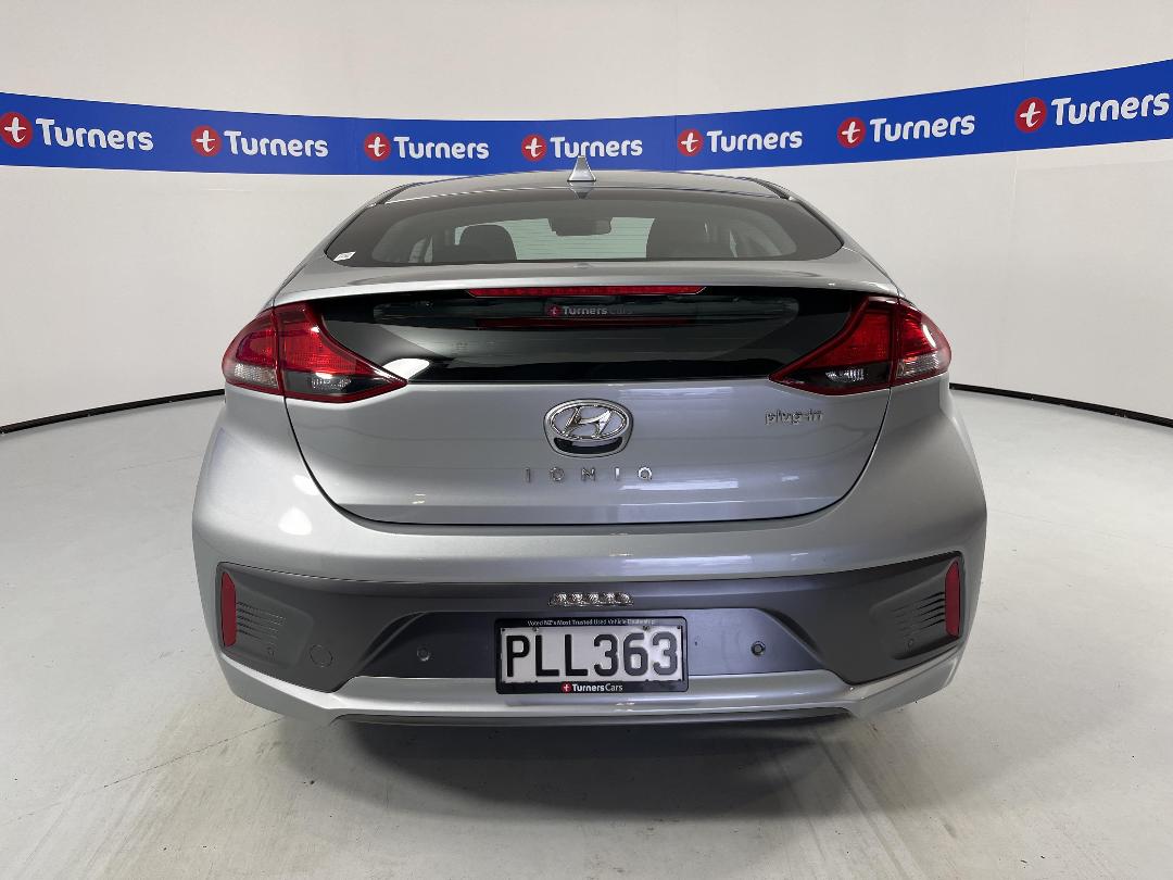 Photo '6' of Hyundai Ioniq