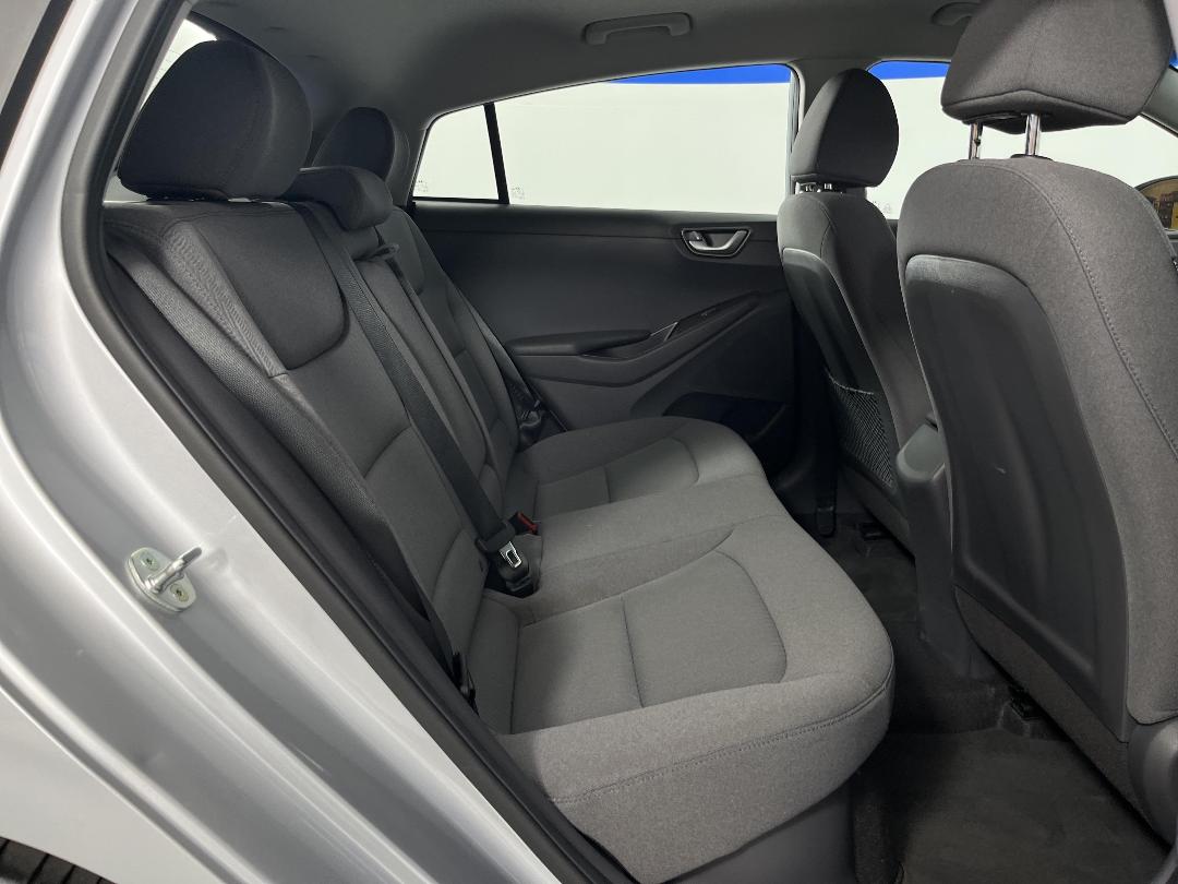 Photo '20' of Hyundai Ioniq