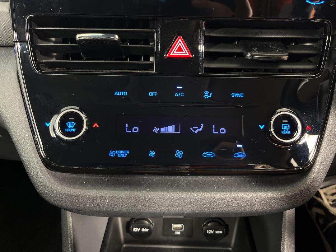 Photo '28' of Hyundai Ioniq