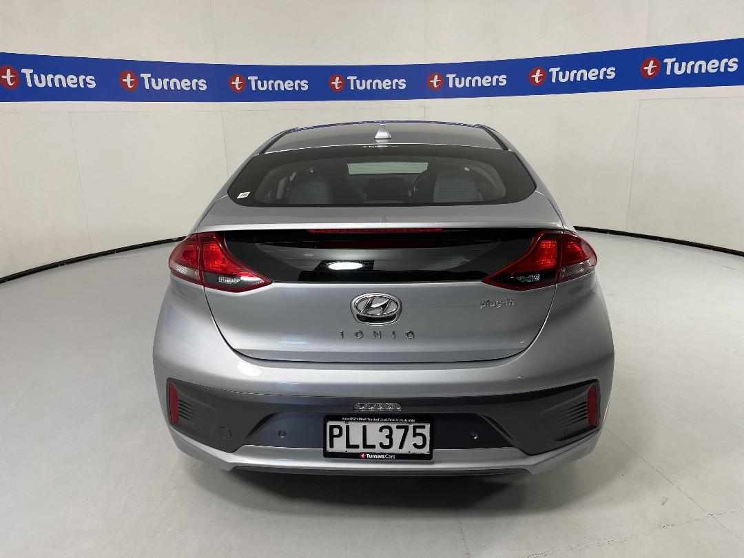 Photo '6' of Hyundai Ioniq